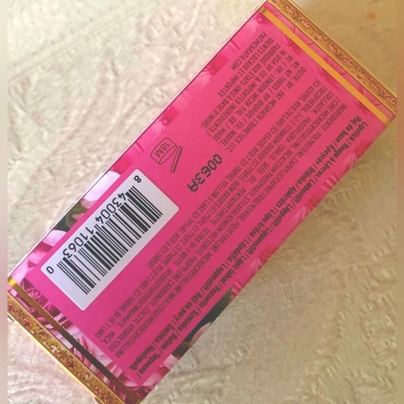 Pat McGrath Labs Satinallure Lipstick- Nude Fantasia 648 - Picture 11 of 14